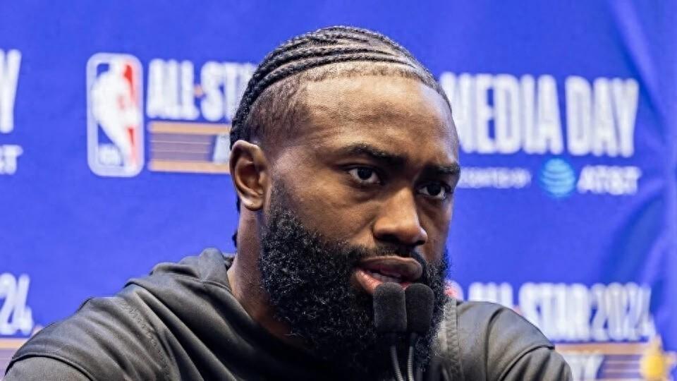 澳洲幸运10走势图-硬气!布朗怒轰联盟明星哨:有人被特殊照顾,罚3.5万也敢说